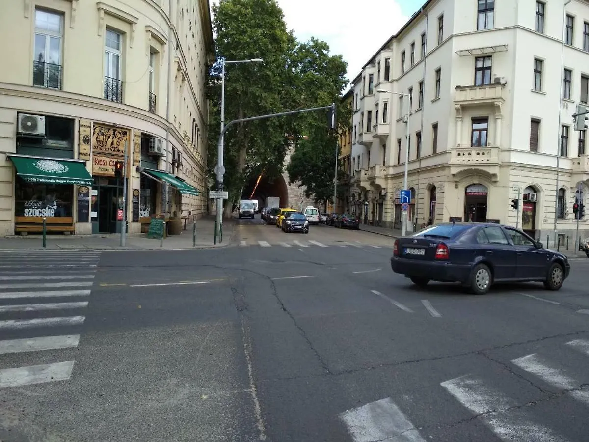 Zsuzsa Apartman Budapeszt Apartament